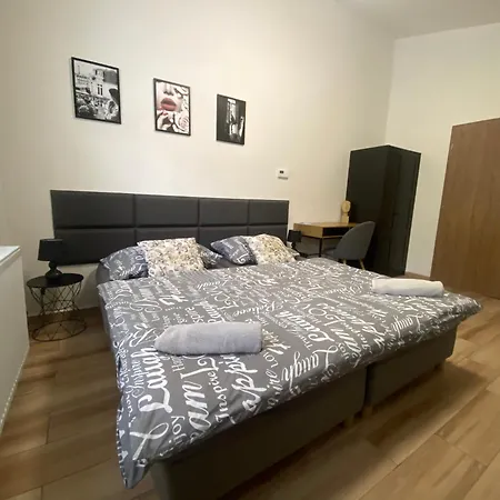 černá Růže - 7 Apartmán Plzeň