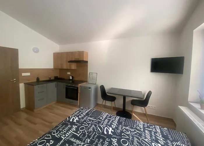 Cerna Ruze - 7 Appartement *